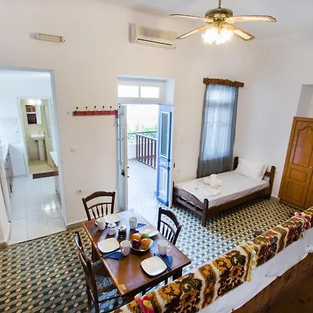 Apartament Elias *